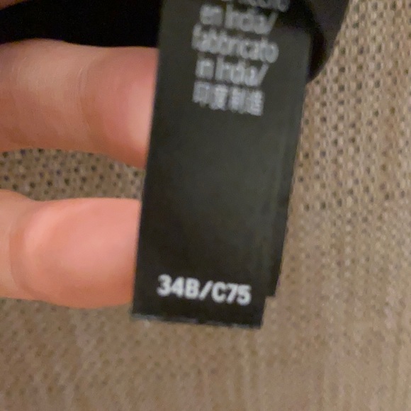 Zip up sports bra - Picture 3 of 3